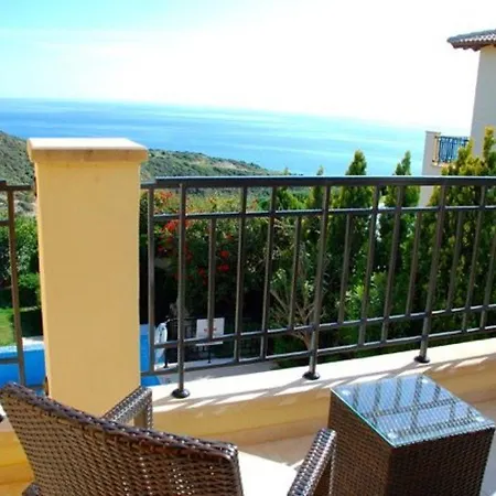 “imagine You And Your Family Renting This 5 Star Villa” - Iremos