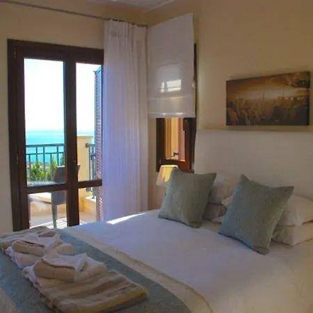 Vila “imagine You And Your Family Renting This 5 Star Villa” - Iremos Kouklia